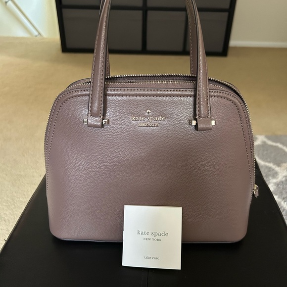 New without tags Kate Spade purse - Picture 1 of 7